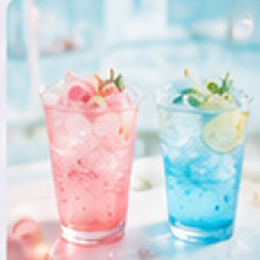ピーチピンクエイドとブルーレモンエイドを2杯並べた写真